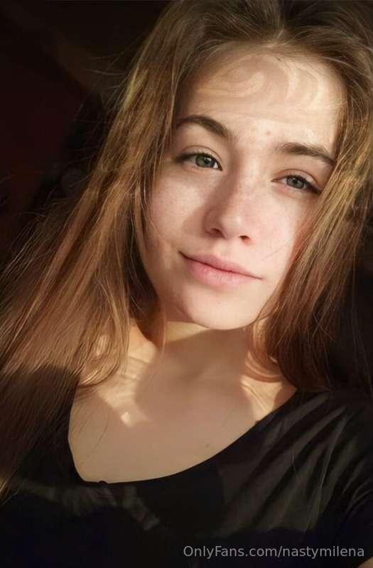 ❤️‍🔥CLICK HERE - @honeyfox888❤️‍🔥
This cutie is online and h..