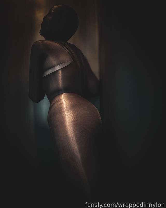 wrappedinnylon image #9