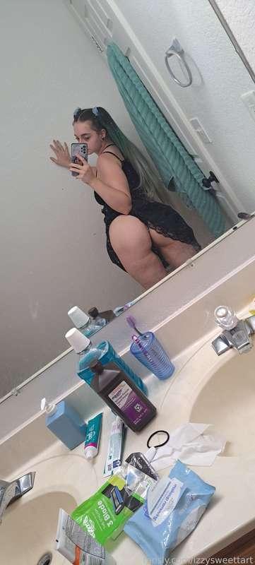 izzysweettart image #2