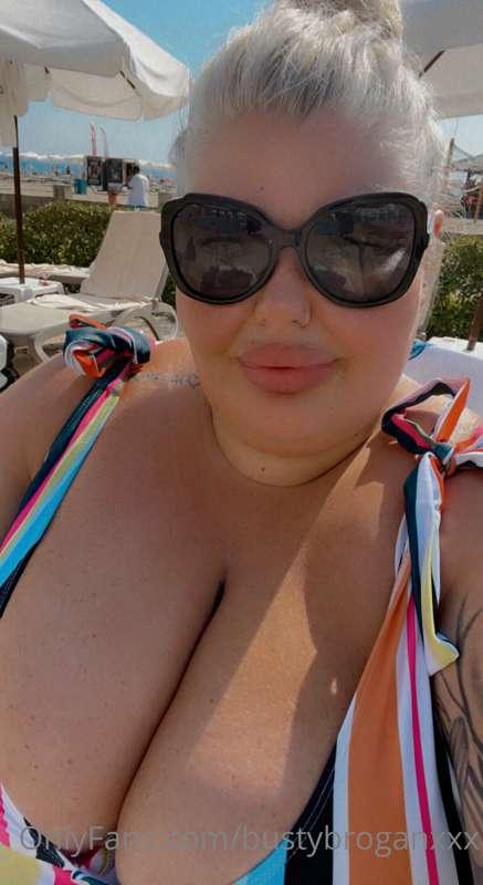 Sunbathing 🥰