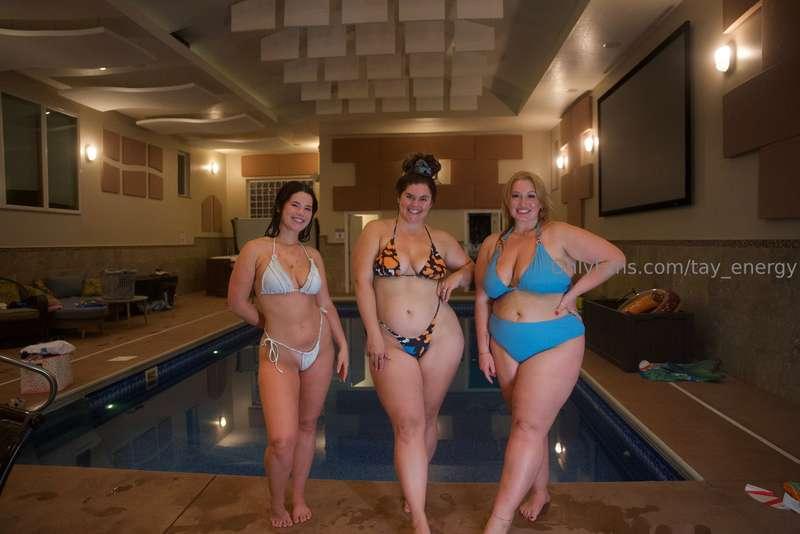 🍯 Hunnie, 🌹 Rosie & 🍓 Strawberry have something very special..