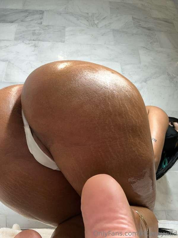 Tip $50 for my part 2 Chel custom video😈
Ass clap💦💦