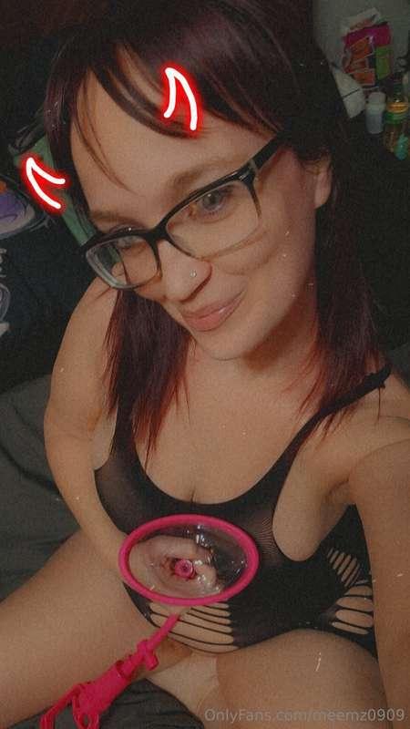 Got a new toy from one of my fans today and had to try it ou..