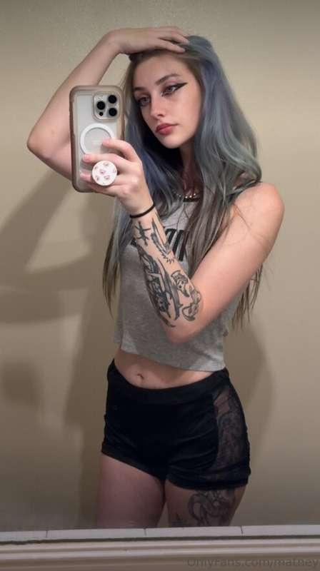 She's your Top 1% princess with an endless supply of content..