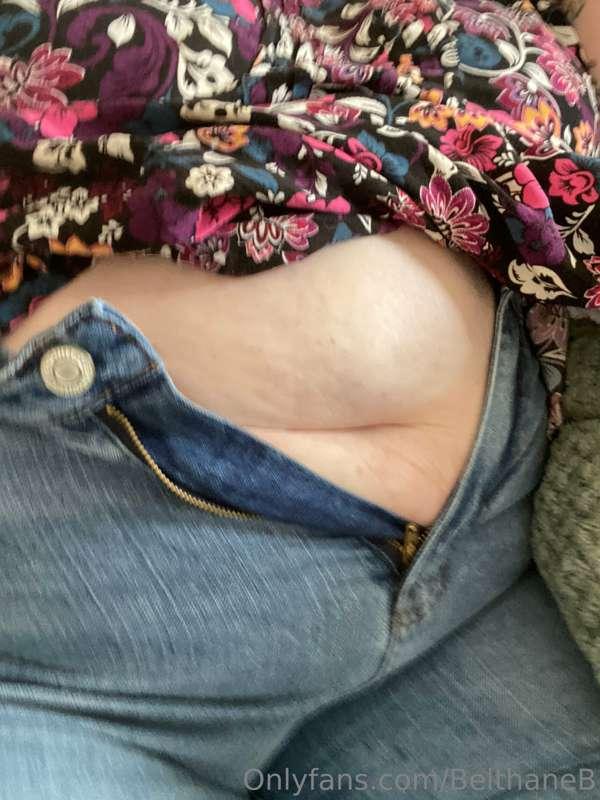 Pushing the capacity of these jeans, but I look so good in t..