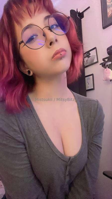 mitsybitzy image #2
