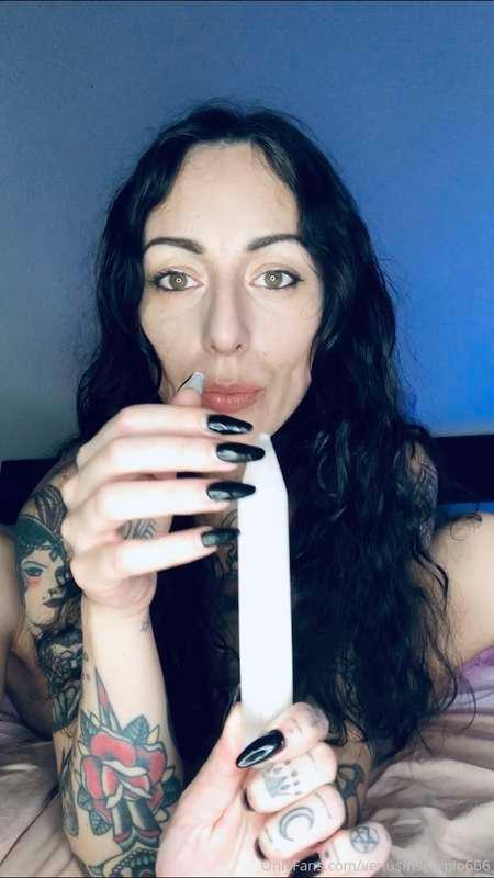 Tease 😈 

Reminding you to make sure you have rebill on befo..