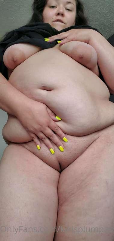 kikisplumpass image #3