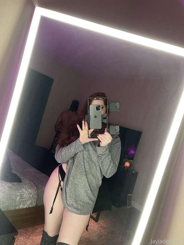 We the cutest porn couple around 😋 Make sure worship your fa..