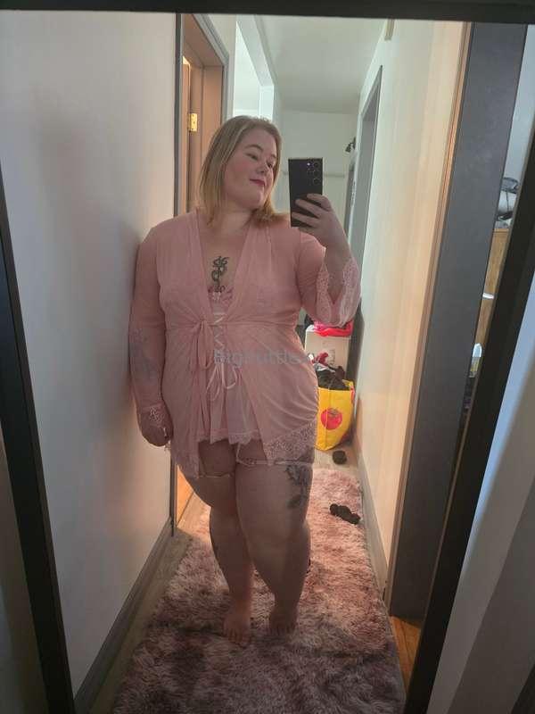 bigbuttlexy image #1