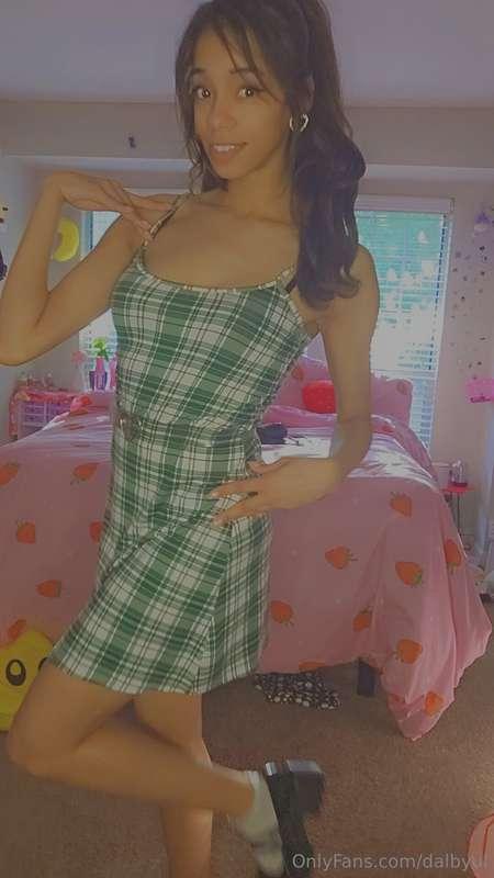Hehe ✨️ just love this dress it looks better in my floor 😘 [..
