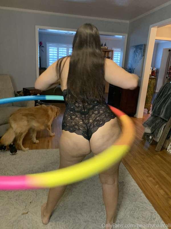 I sent out a slomo hula hoop exclusive video! Let me know wh..