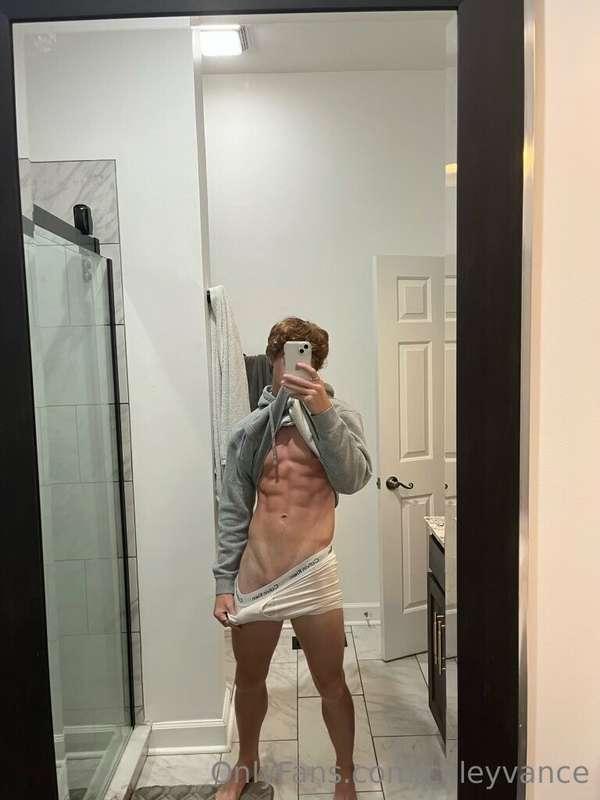 My bro @sammooney has been KILLING it lately! He is a TikTok..