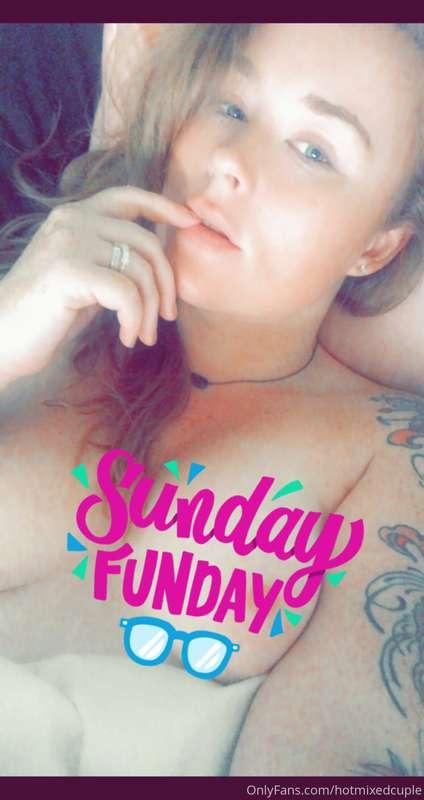 Happy Sunday! Let’s relax together and have some fun😘