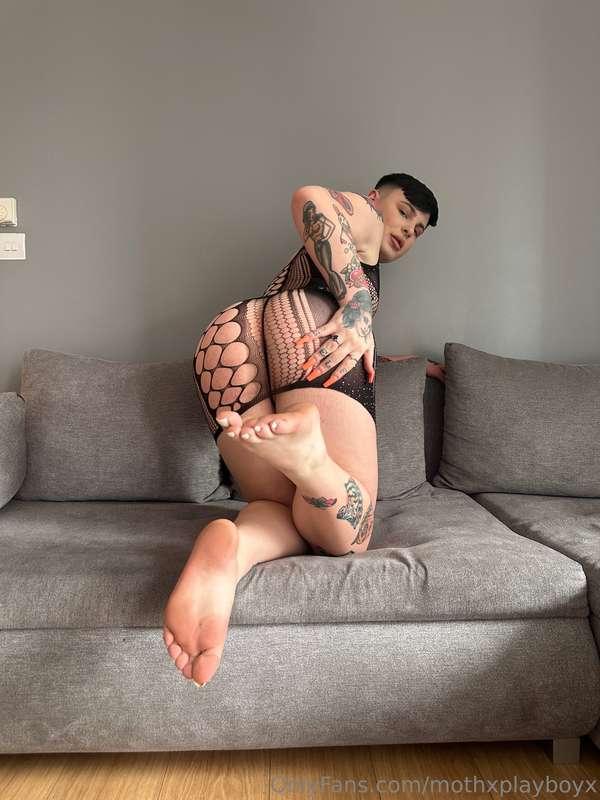 mothxplayboyx image #3