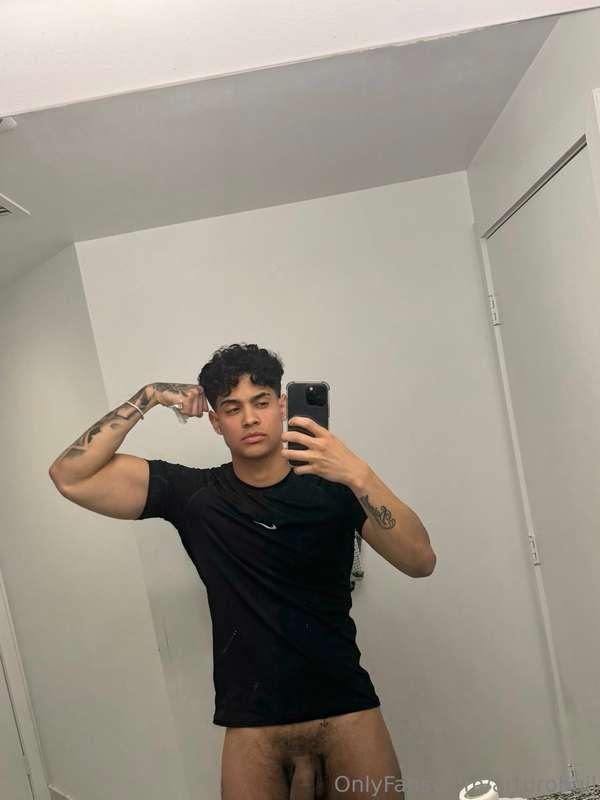 You can handle all this 🍆🐎😤