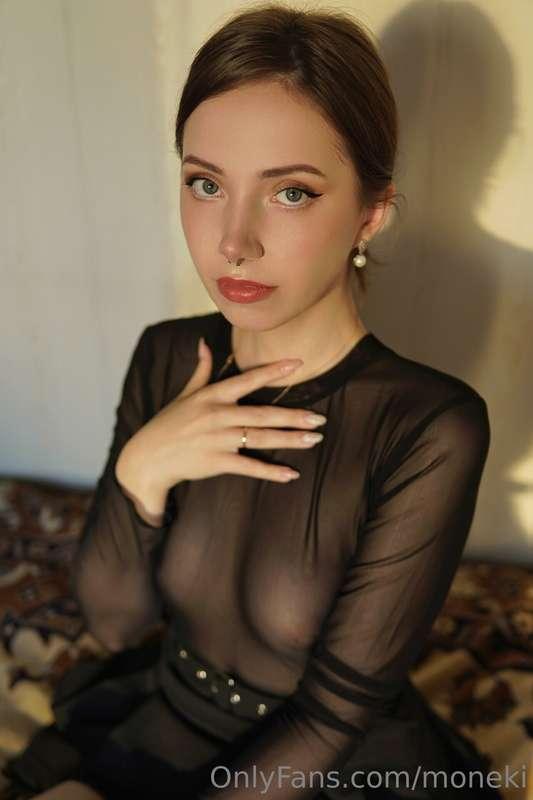 Is it worth going out for a walk in such an outfit?