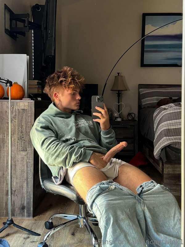 One of the hottest twinks with the biggest cocks is here to ..