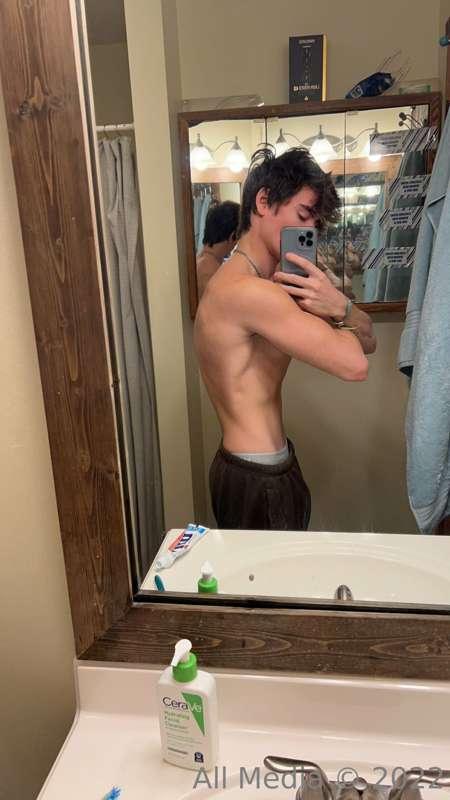Let’s talk dirty😏