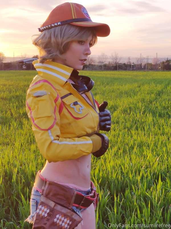 Cindy is the supreme waifu 🛠️

(This set is fully available ..