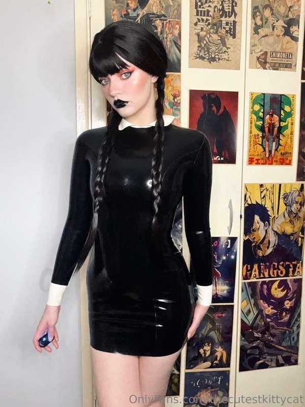 Latex Wednesday Adams 🖤