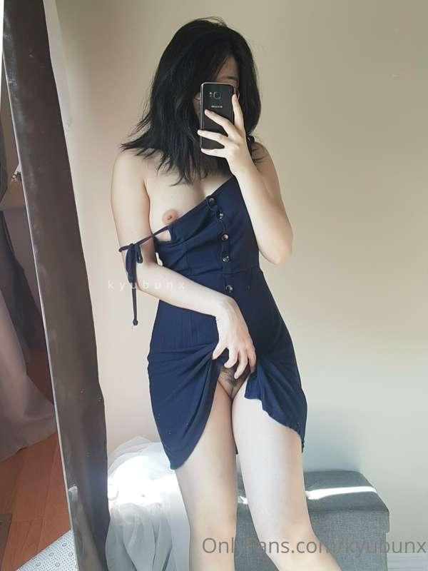 hope you like whats under my dress ;)