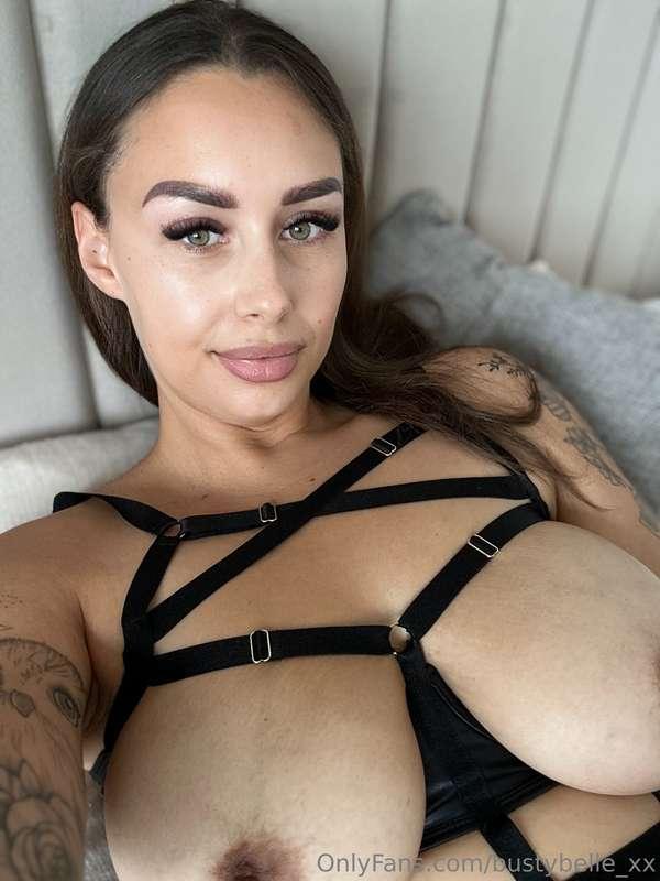 Let’s make the day fun? Send me a message I have a surprise ..