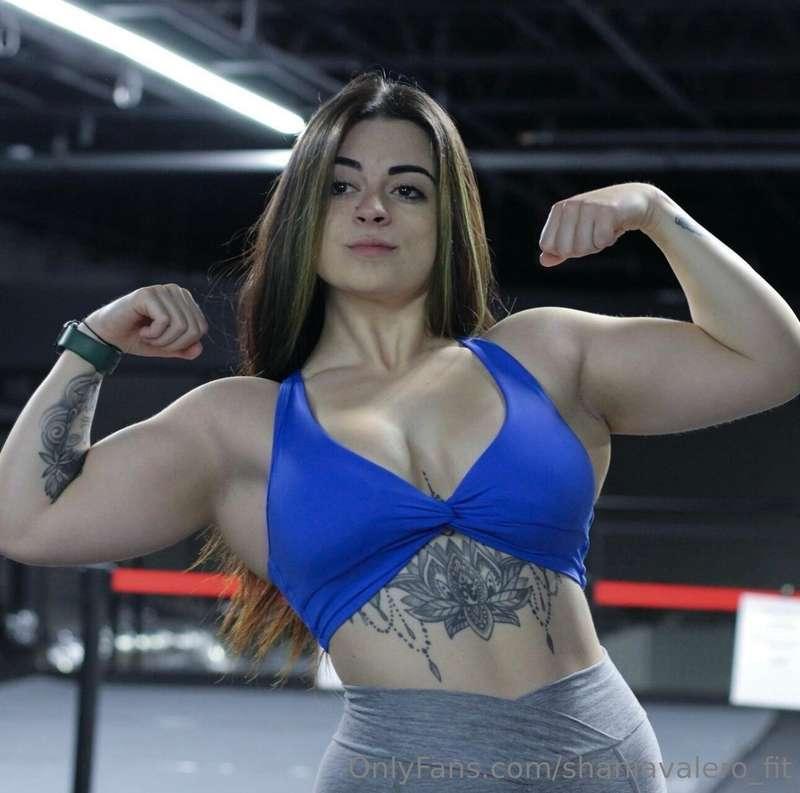 I want the top