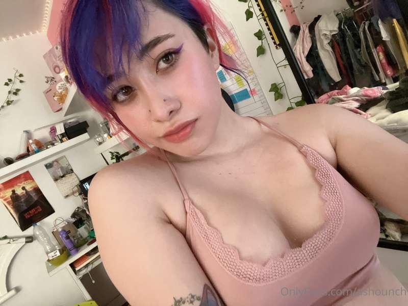 Vuelvo y me voy uwu 💕💕