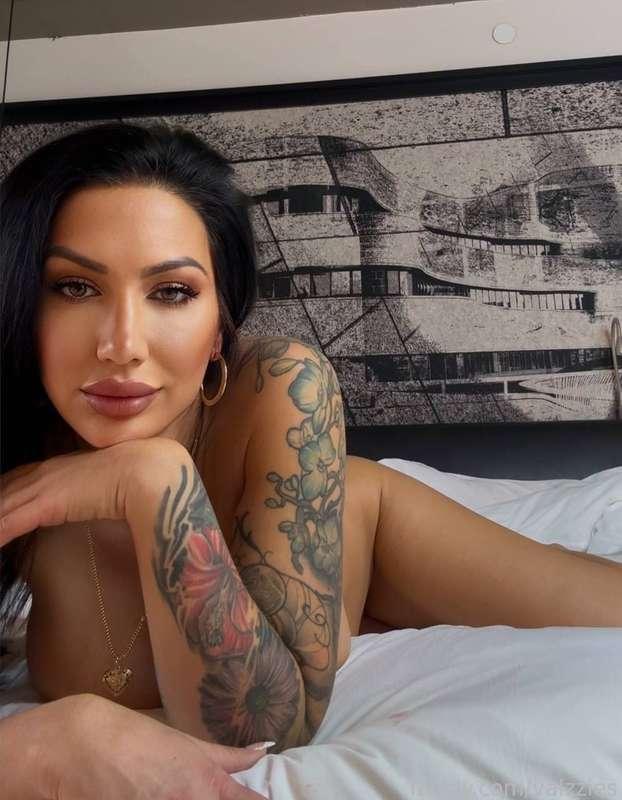 Online right now , soaking wet 😜💦

#wet #horny #tits #nudes #sexting #sex #porn #fyp #booty #boobs #pussy #model #ass #doggy #facial #cum #squirt #dildo #girlgirl #wet #nipples #massivetits