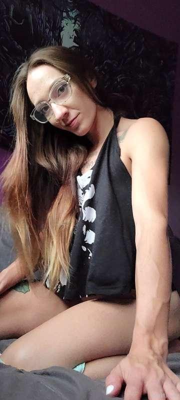 Happy Thanksgiving weekend 🦃   My VIP page is discounted HUG..