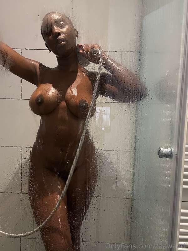 Soaking wet in the shower💦 my pussy is even wetter🥵