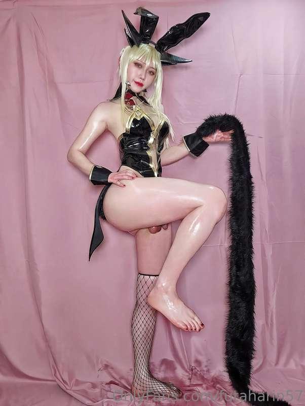 averyfuta57 image #2