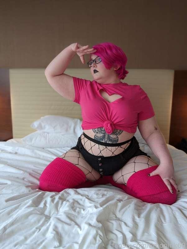 emopink69 image #2