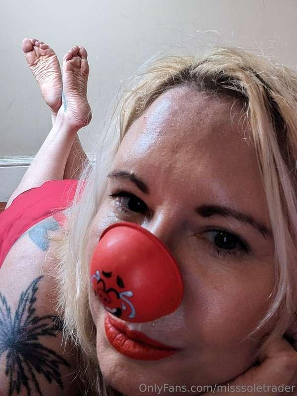 Red Nose in the Pose 🤡