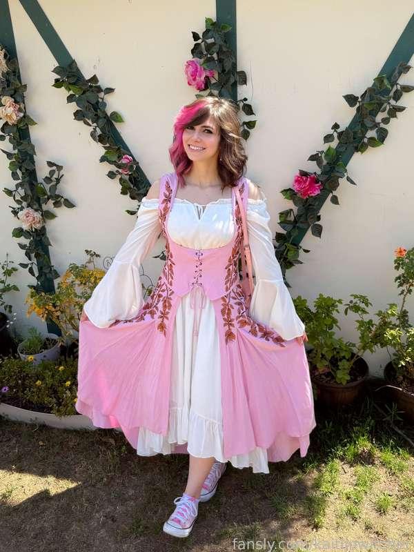 kaitlinwitcher image #0