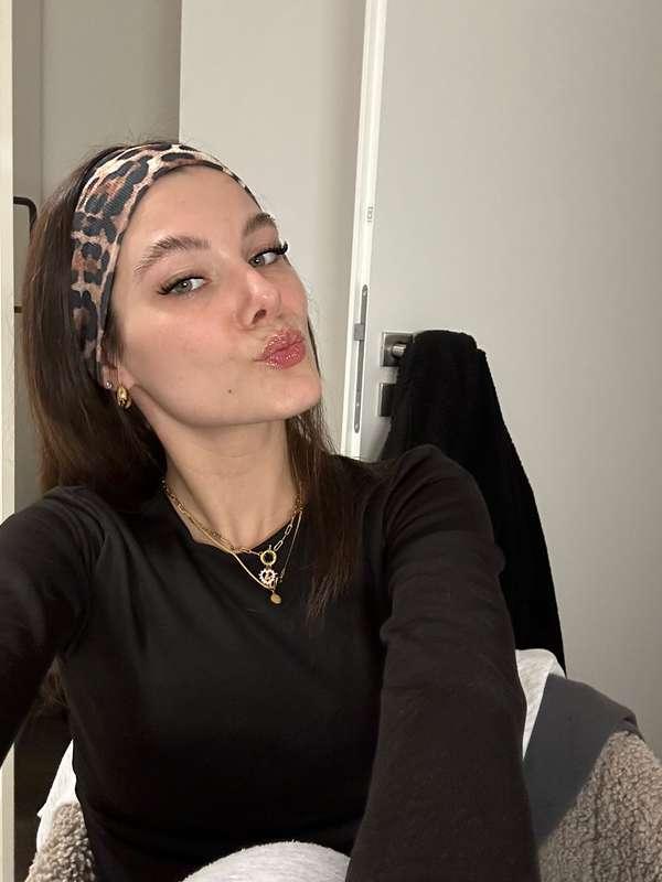 A selfie for Saturday 💋