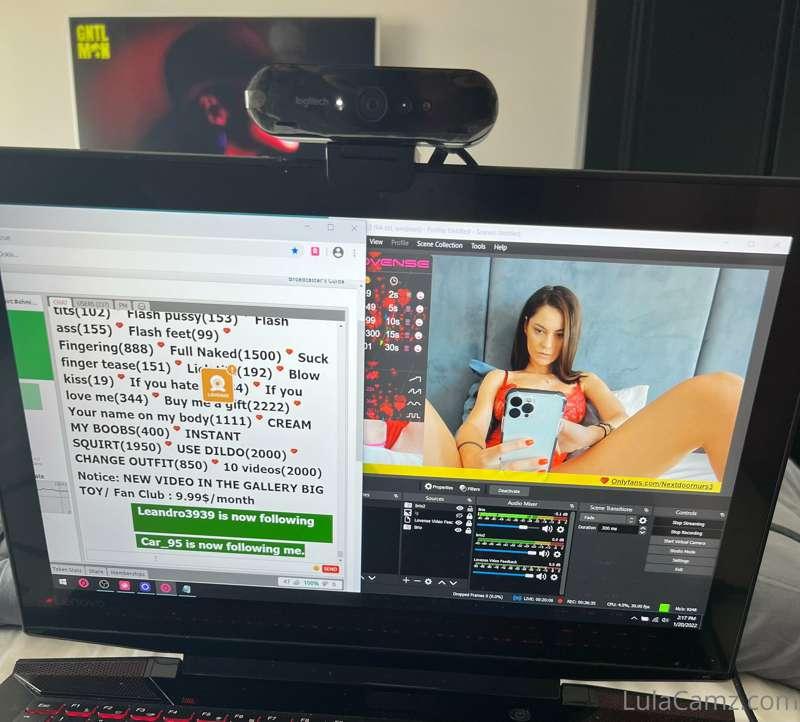 Live now on Chaturbate https://lulacamz.com