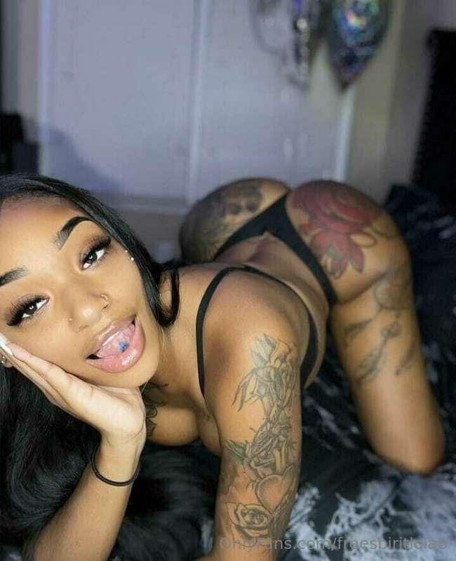 Our girl Yella is soo back hotter than ever 🔥🔥🔥

She made a ..