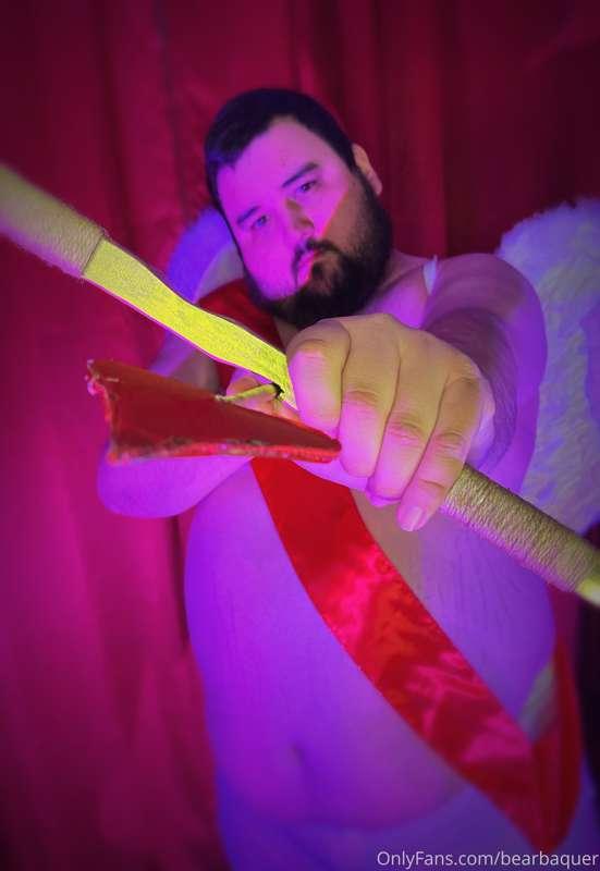 The Cupid costume is complete 😘