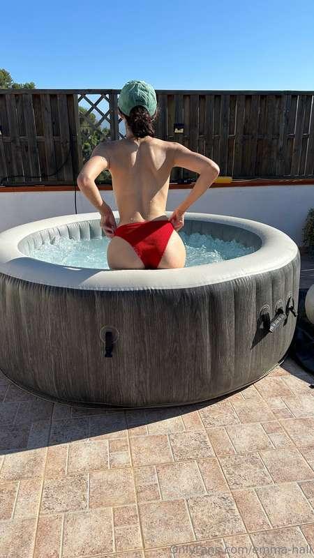 There's no better feeling than getting warm and wet 💦