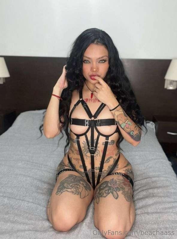 🖤FREE FREE FREE🖤
@babygottic1 @babygottic1
Hi bb! Do you wan..
