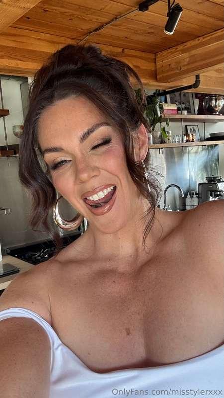Wink, wink 😉
