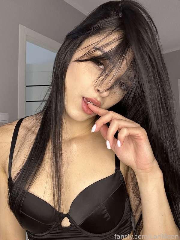 let`s see if I can hypn0 you into getting your cock hard every time you see me?




#brunette #smalltits #mistress #goddess #selfie #goon #betasafe #worship #findom #ripoff