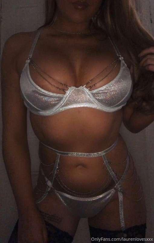Tip this post JUST $5 if you want to see more of me! 👀 🍭 

o..