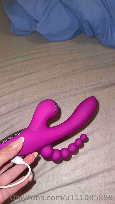 I love toys 🤣💦💦💦