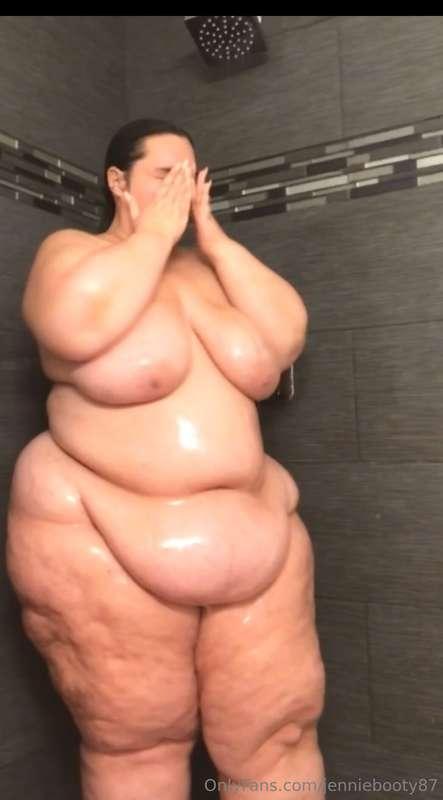 feeling so fresh out of the shower   More videos coming.   T..