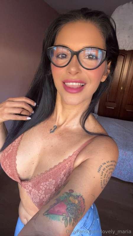Naughty thoughts and a little tease… who’s interested? 😈