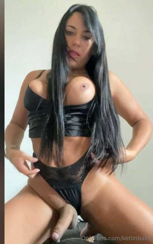 Hi love, subscribe to my friend's 🇧🇷 profile @andressa_diniz..