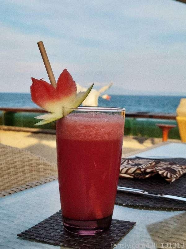 Cheers! The best cocktail is a healthy one! 🧉

#dlg #gfe #lifestyle #bigass #fitness #petite #sexting #babygirl #young #cute